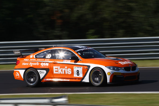 Simon Knap en Rob Severs European GT4